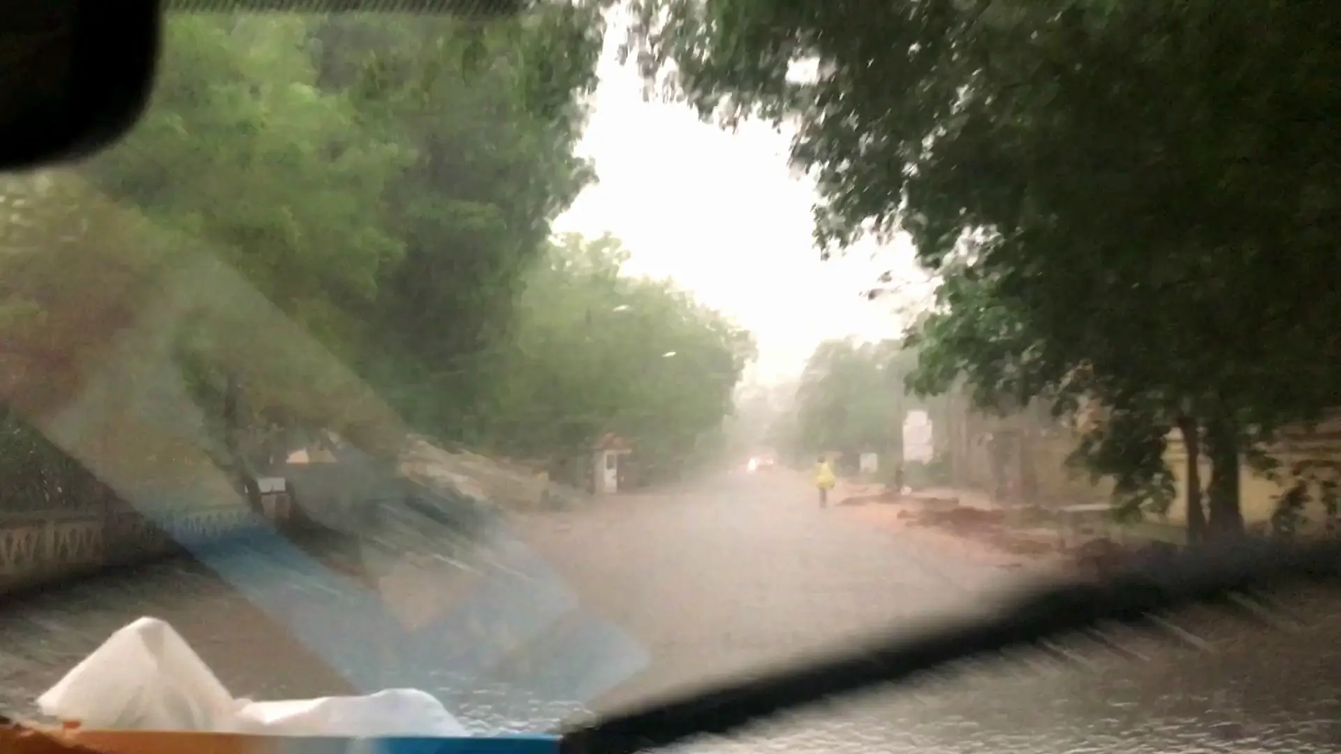 Pluie, Bamako, Mali. Jeudi 12 juillet 2018 à 7h49.