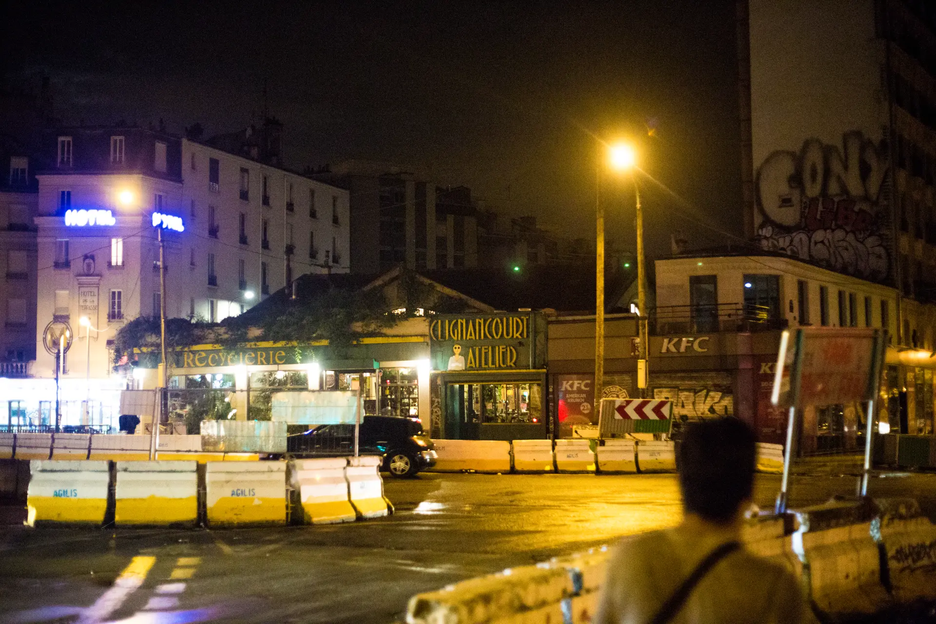 Porte de Clignancourt, Paris 18e. Carnet du 2 septembre 2017.